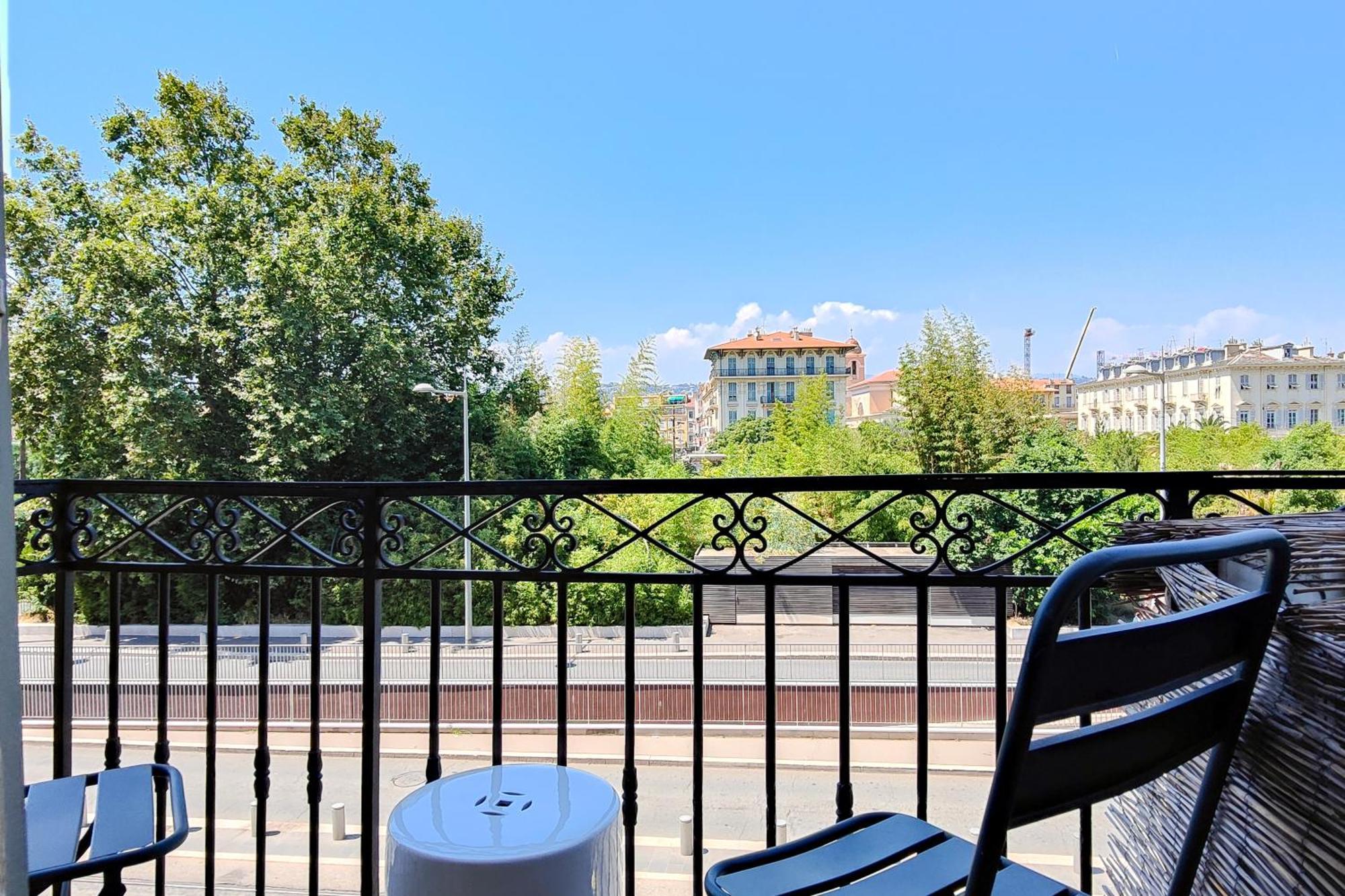 Aparthotel Ammi Vieux Ницца Экстерьер фото